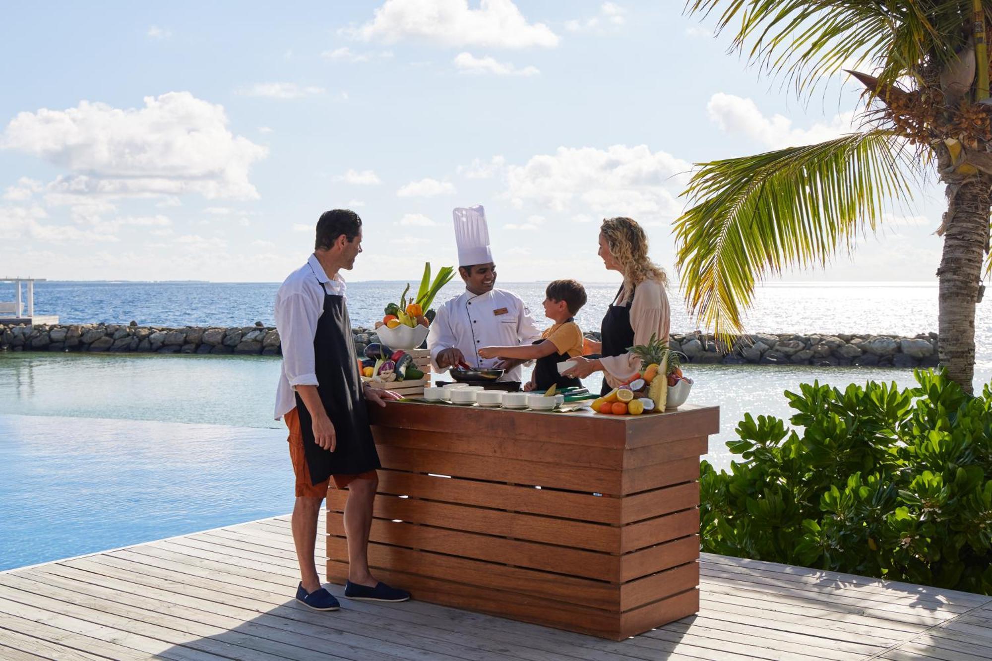 Nh Maldives Kuda Rah Resort - Stays Of 5 Nights Or More, 40 Percent Off Shared Roundtrip Transport Dhangethi Exterior foto