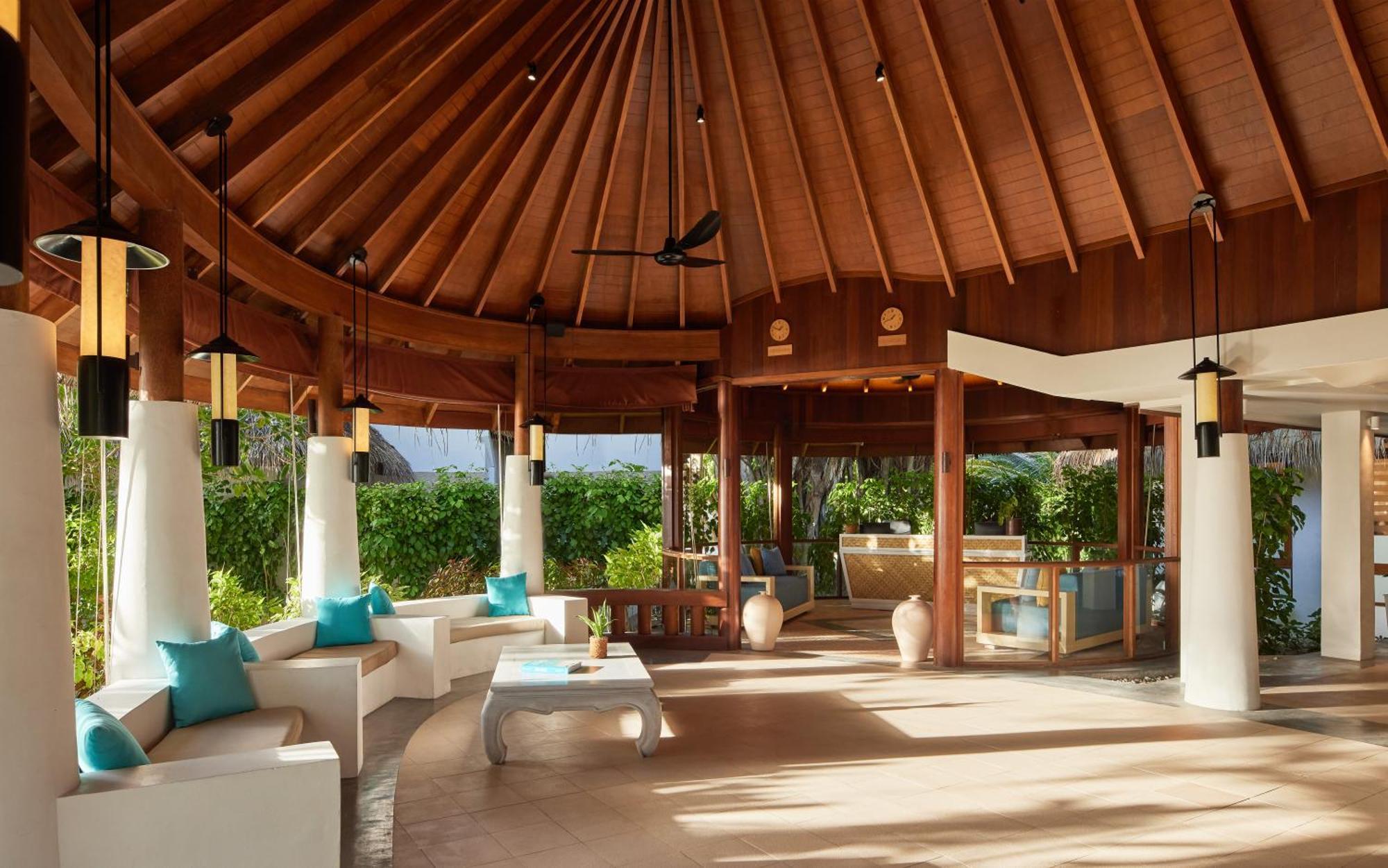 Nh Maldives Kuda Rah Resort - Stays Of 5 Nights Or More, 40 Percent Off Shared Roundtrip Transport Dhangethi Exterior foto